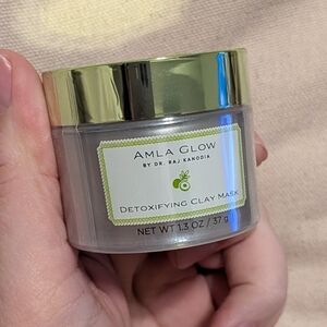 Amla Glow Detoxifying Clay Mask 1.3 oz New Sealed with Box By Dr. Raj Kanodia.